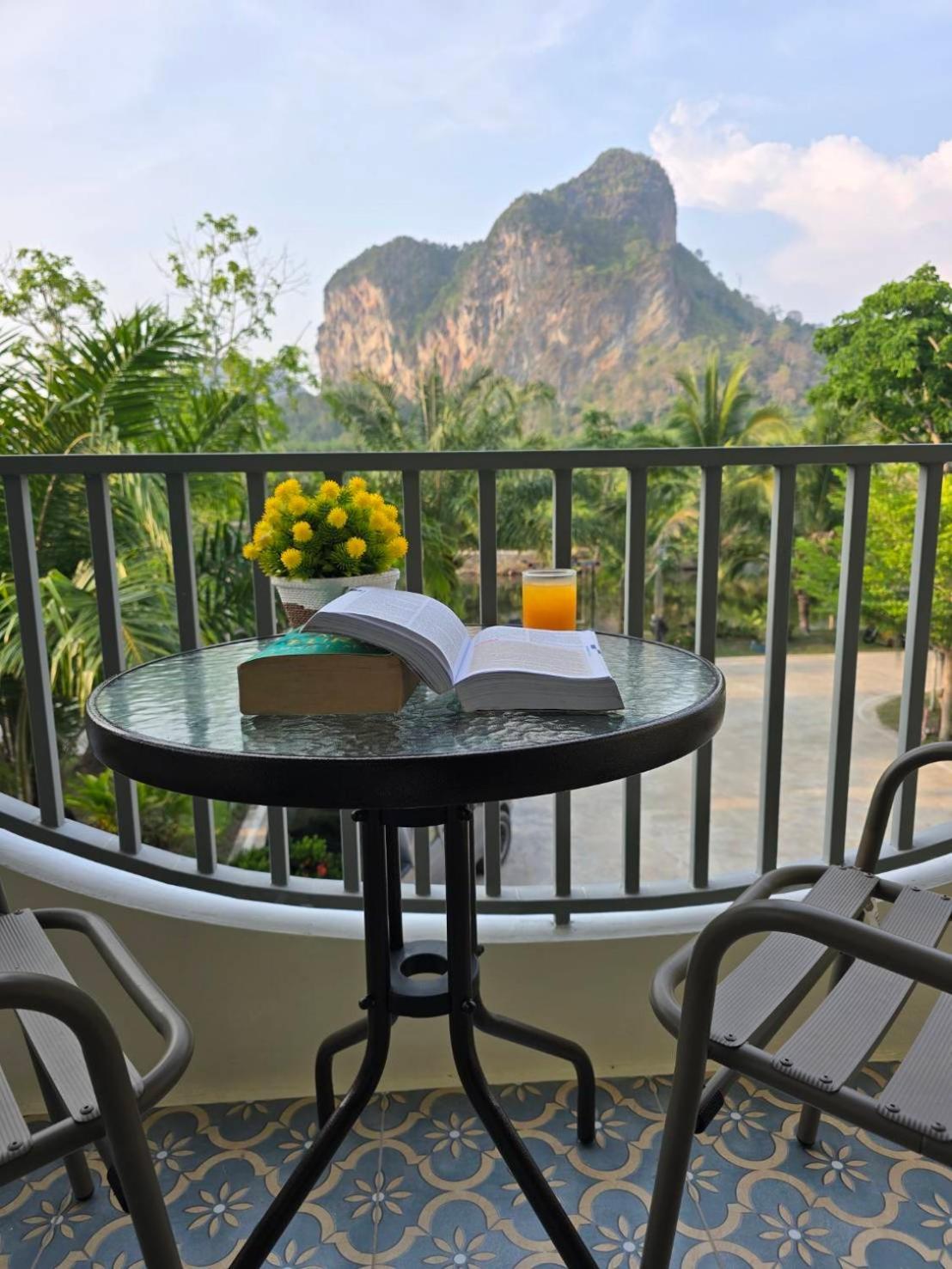 Baannai Lake View Resort Ao Nang Екстериор снимка