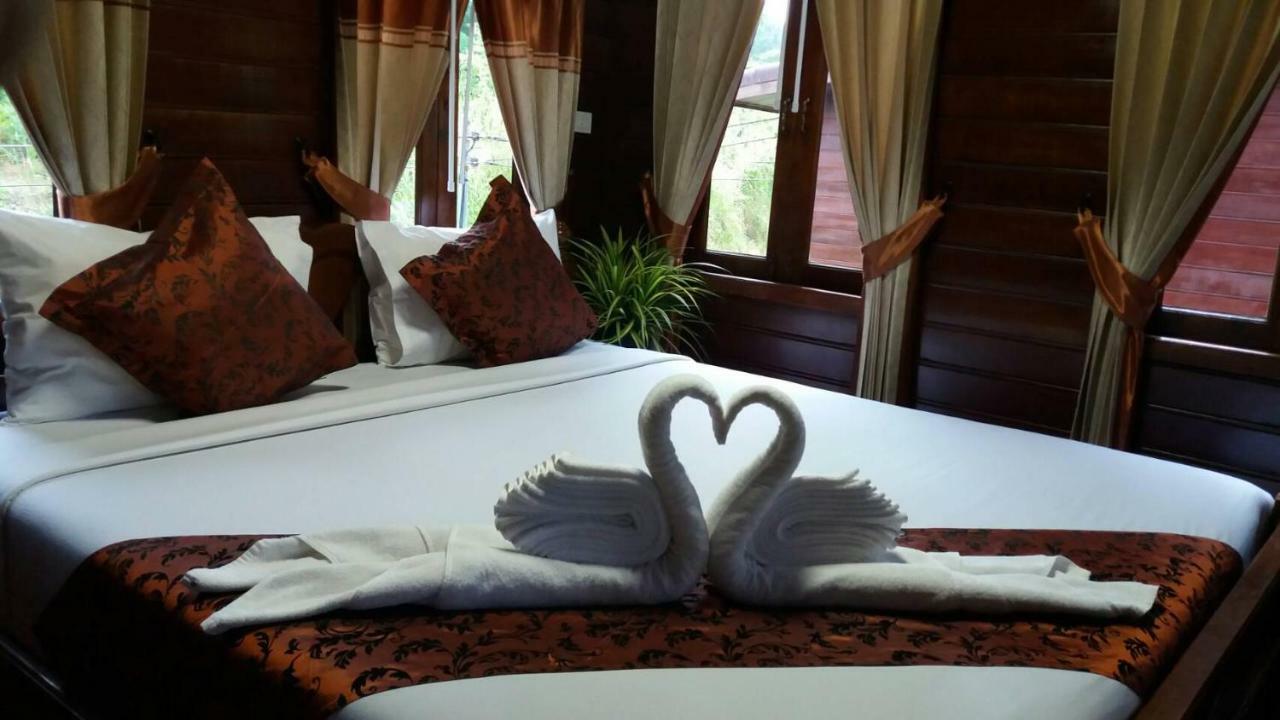 Baannai Lake View Resort Ao Nang Екстериор снимка